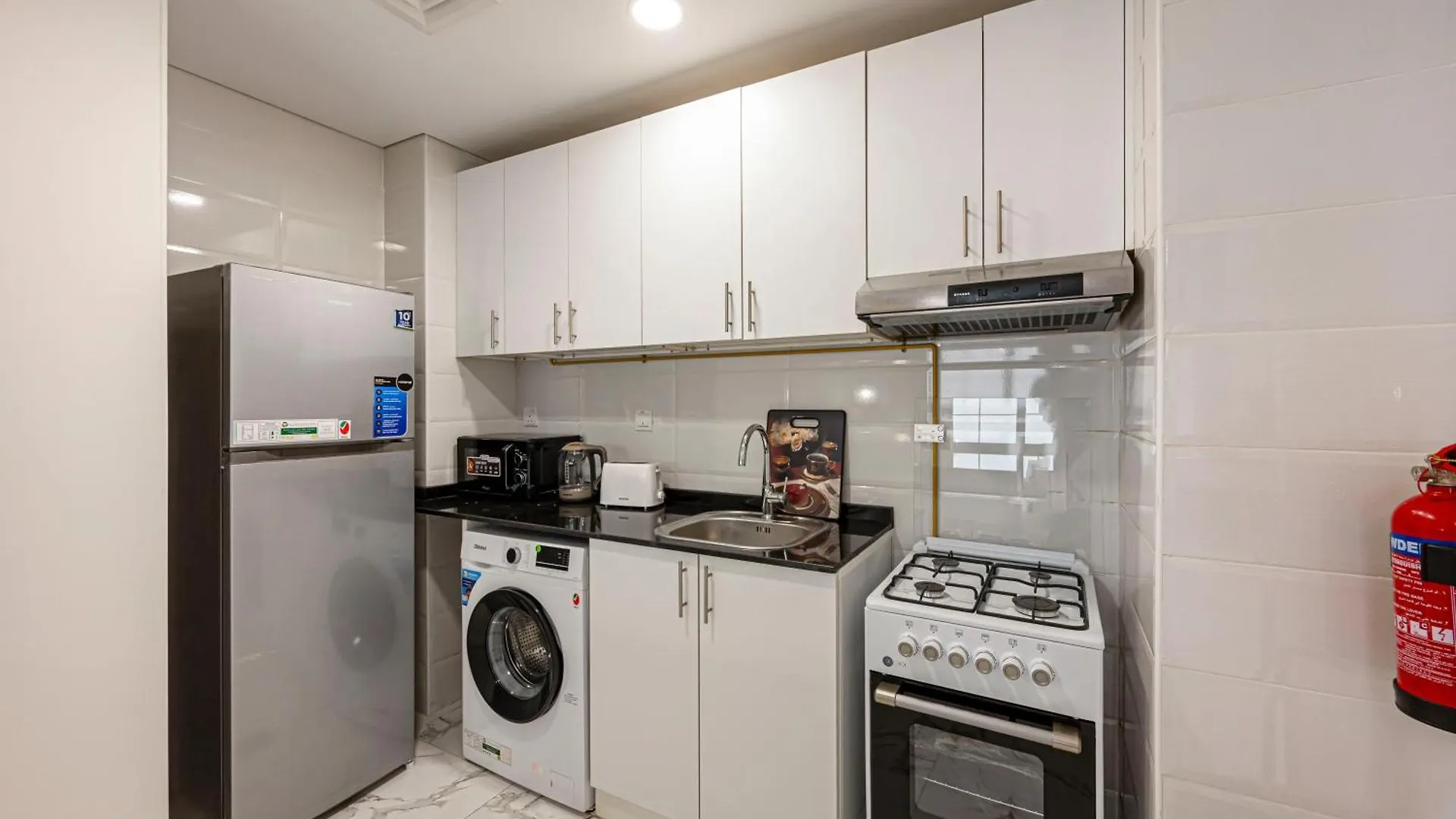 Prime Location Studio In Dubailand