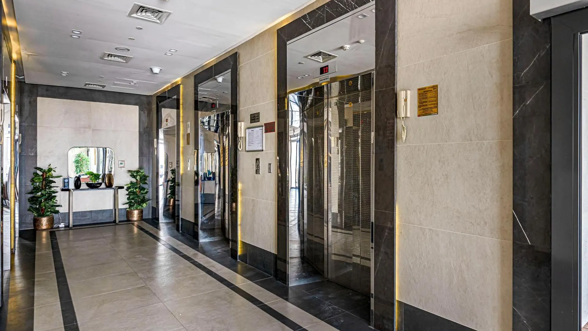 Prime Location Studio In Dubailand Apartment Dubai
